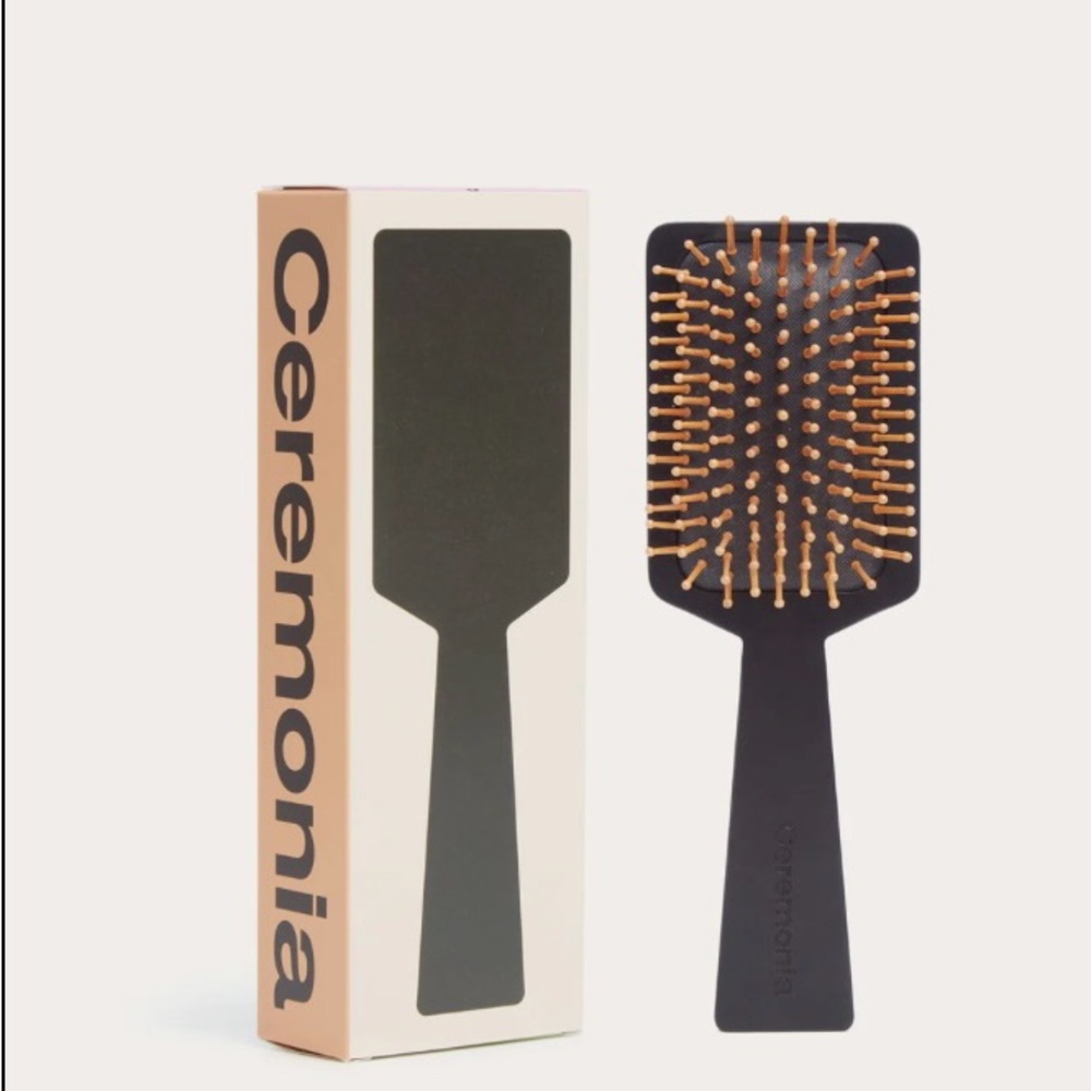 New Ceremonia Black Paddle Hair Brush